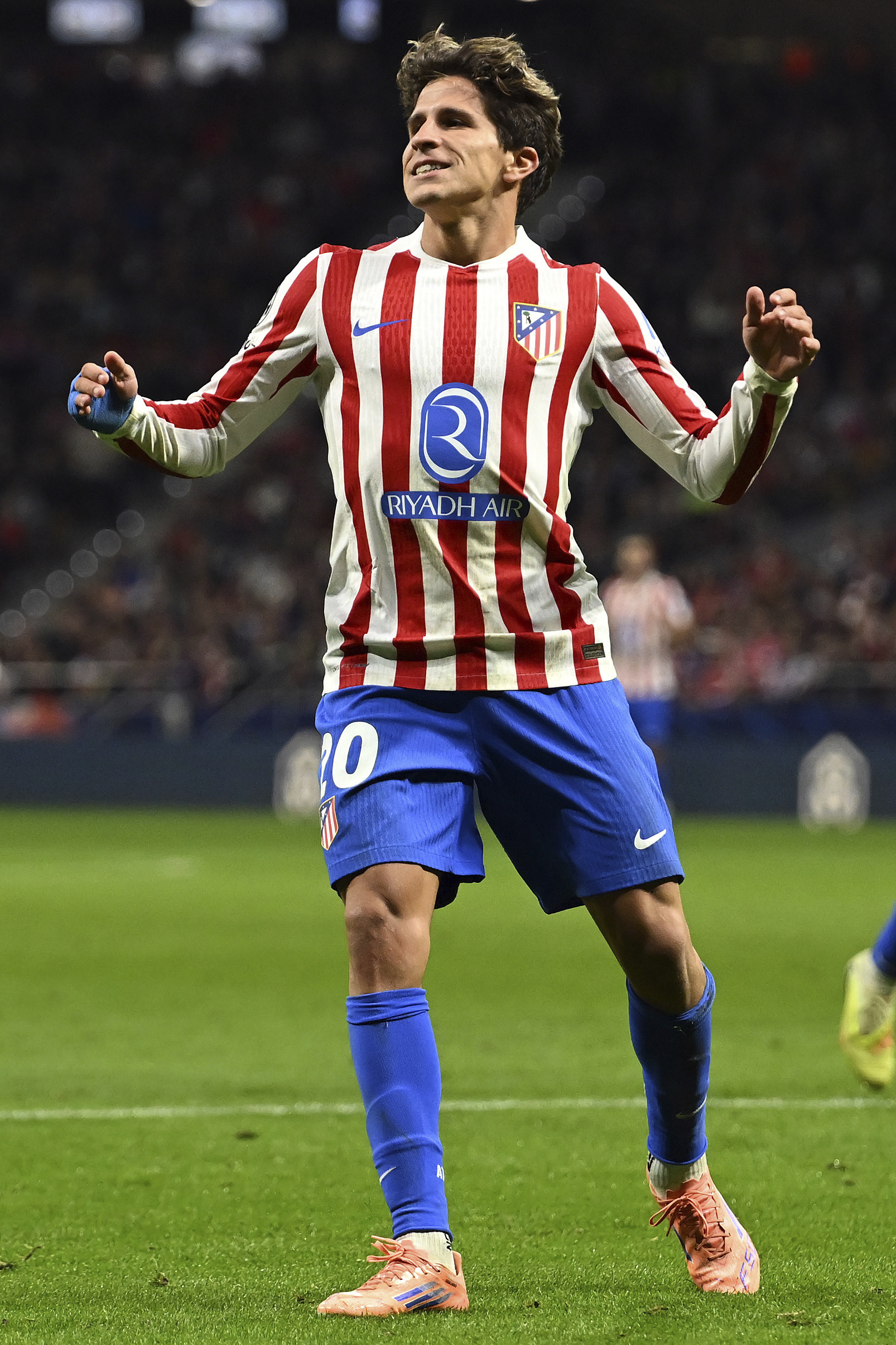 Giuliano, en un partido con el Atlético.