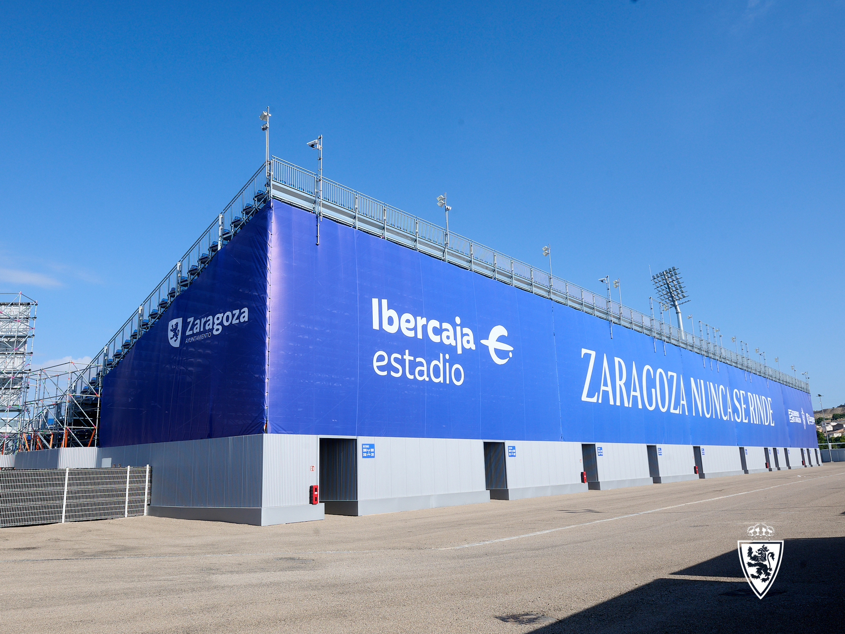 Vista exterior del Ibercaja Estadio.