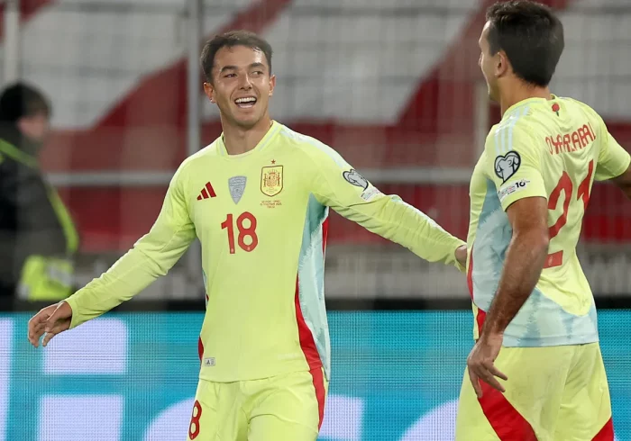 La curiosa paradoja de la selección: un grupo de "buenas personas" que hacen cosas "extraordinarias"