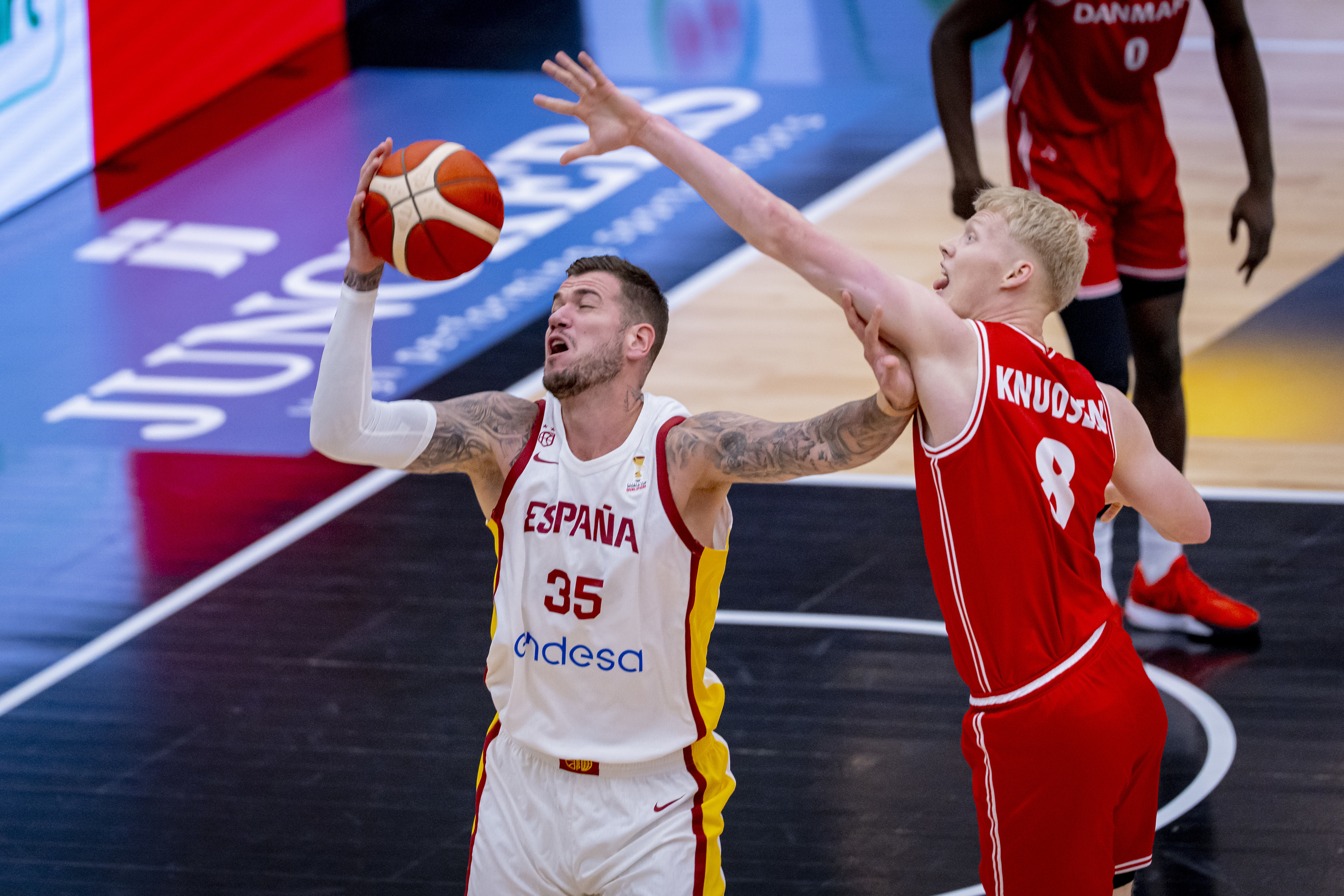 Fran Guerra, ante Dinamarca.