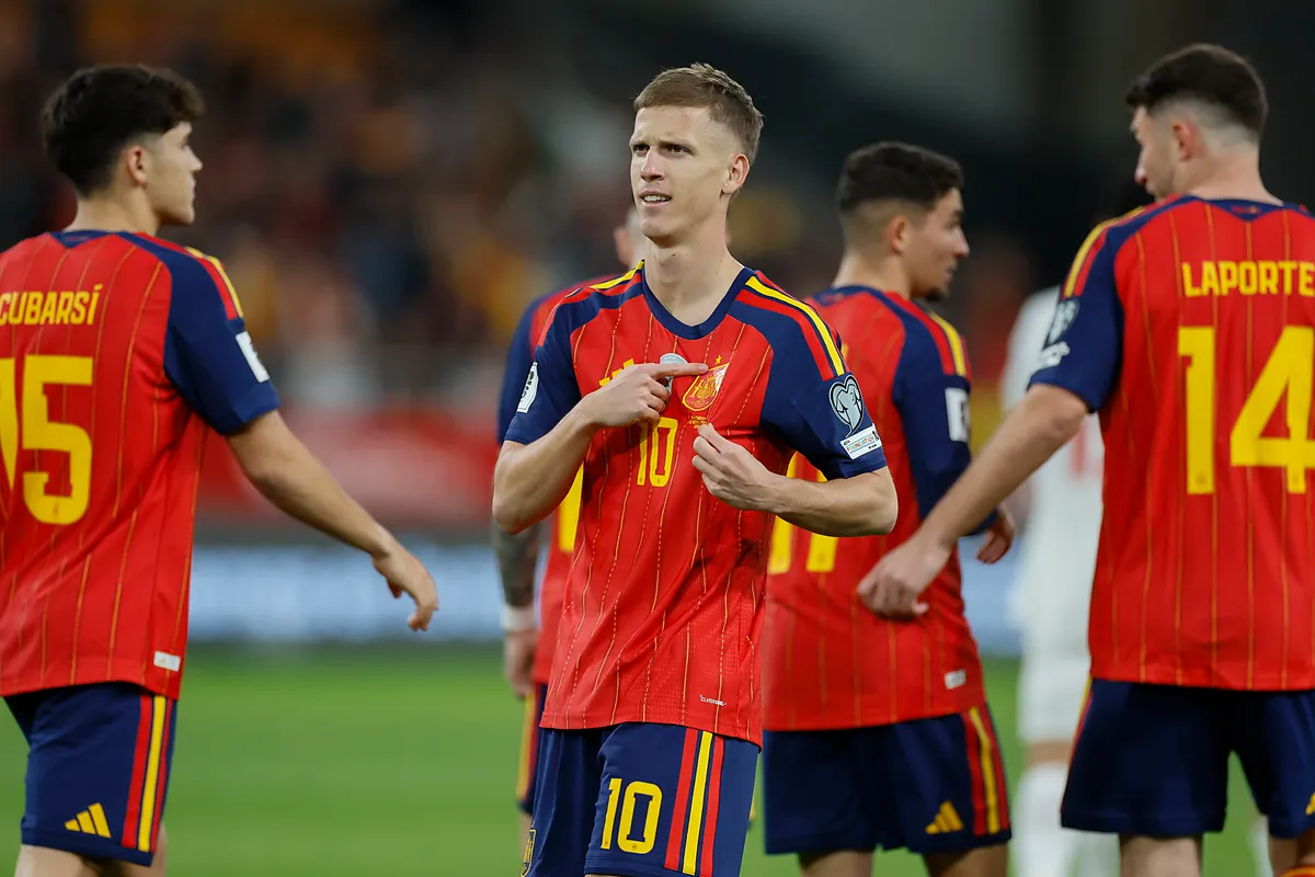 La resurrección de Dani Olmo camino del Mundial y el 'Pepito Grillo' de Luis de la Fuente: "Nos han recordado lo difícil que es ganar"