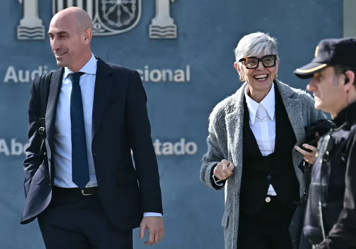 Luis Rubiales habla del beso a Hermoso, de su guerra con Tebas y del 'títere' Louzán: "No le voy a pedir perdón a Jenni"