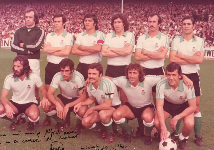 Medio siglo de los brazaletes contra Franco en El Sardinero: "La Policía no nos dio de hostias porque éramos futbolistas"