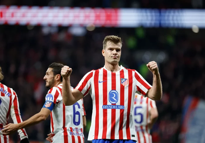 Noche plácida y de récords para el Atlético ante el colista