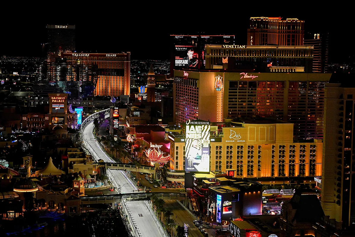 Verstappen gana la partida en Las Vegas, pero Norris sale con las fichas para proclamarse campeón