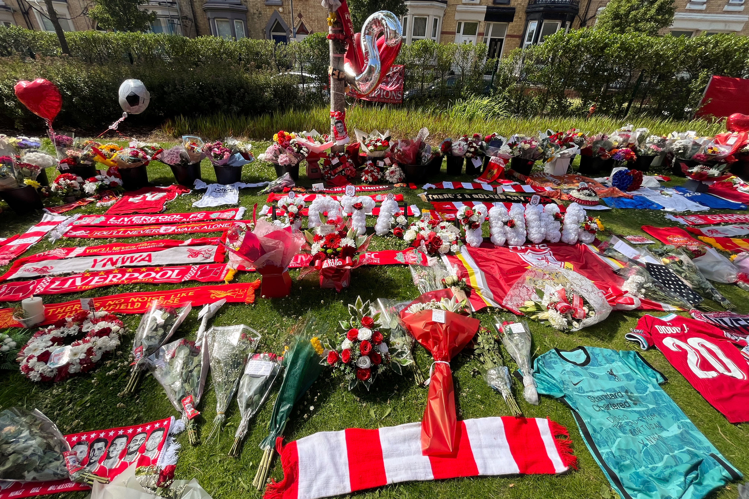 Esquina de Anfield en homenaje a Jota.