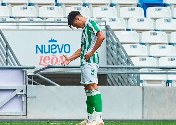 El ascenso de José Antonio Morante, el hijo del torero, un "gran talento" en el Betis: "El balón da menos cornás"