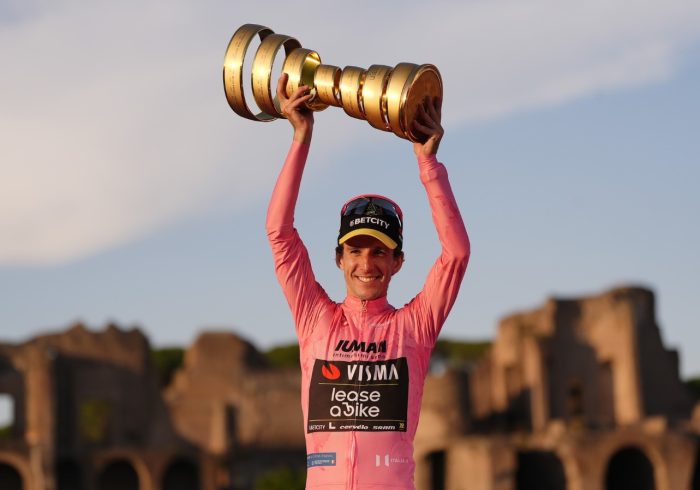 El Giro, del "romanticismo que ya no se encuentra en el Tour" al impacto económico: "Genera más de 2.500 millones de euros"