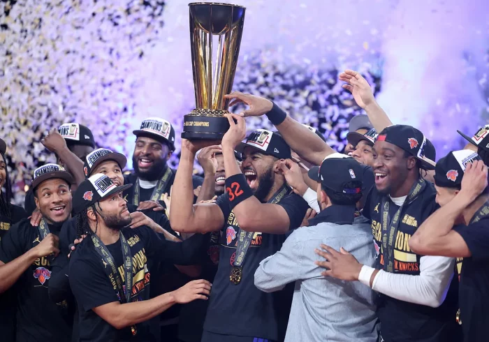 Los Knicks vuelven a ser campeones más de 50 años después tras ganar la Copa NBA ante los Spurs