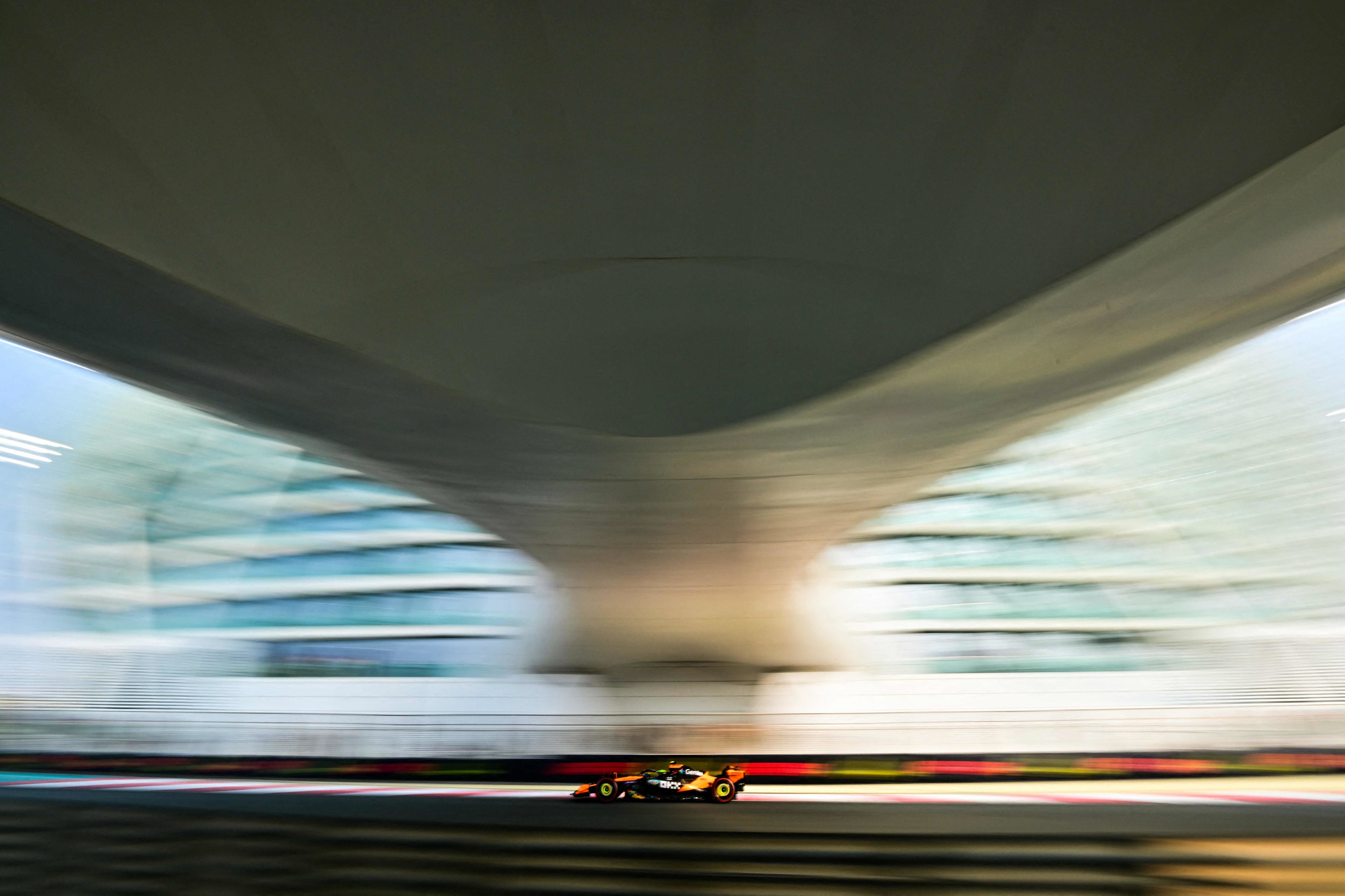 Norris, al volante del MCL-39, durante la última sesión libre.