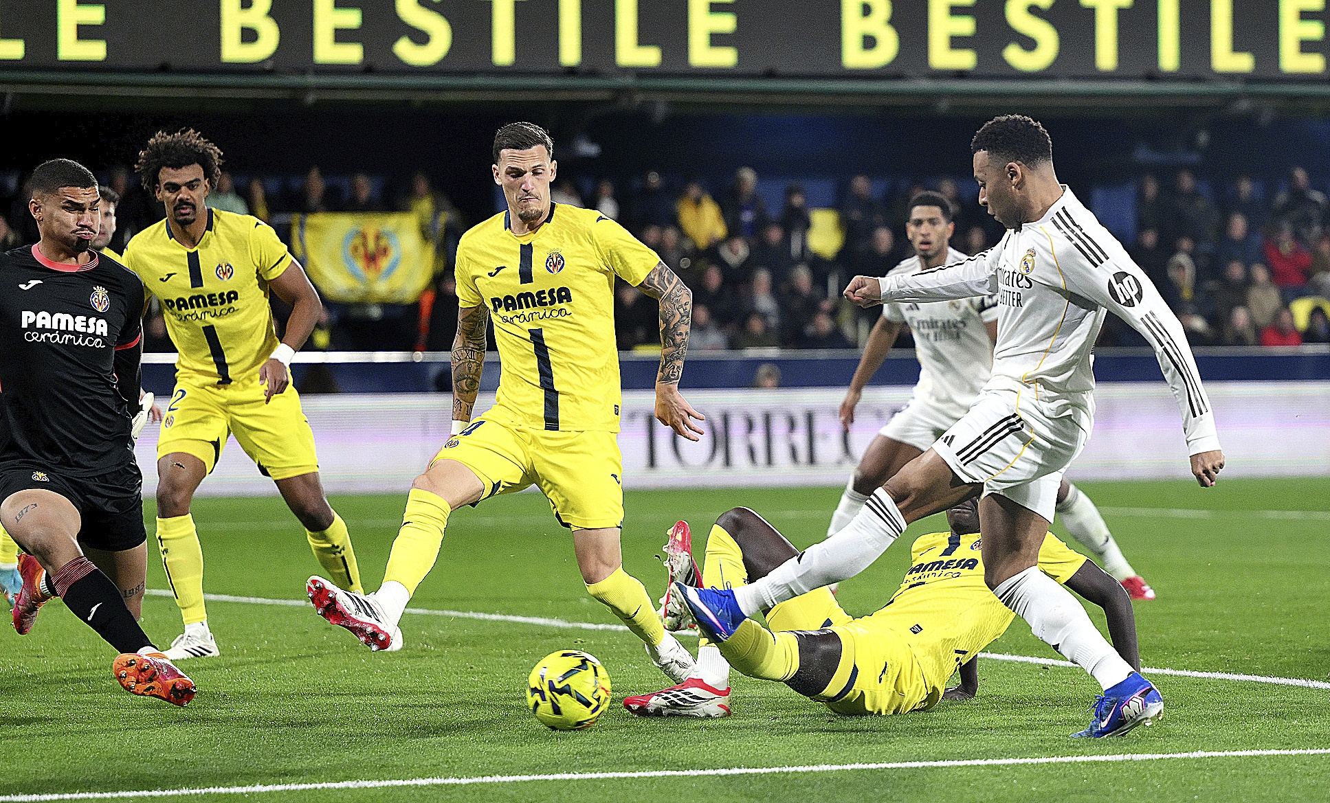 Dos estocadas de Mbappé