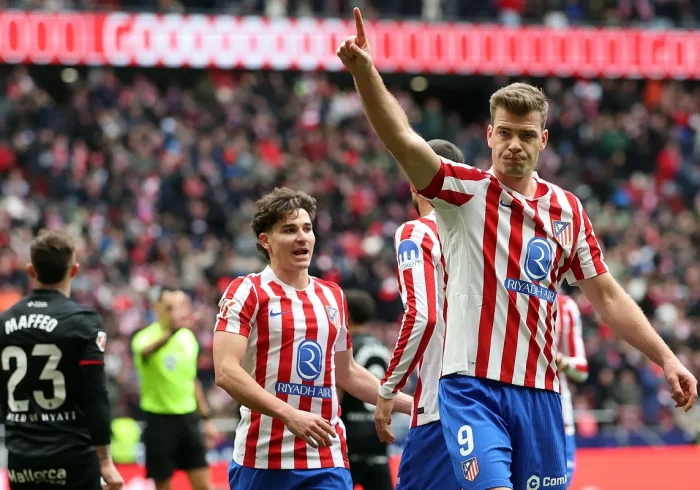 El Atlético derriba sin sudar el muro del Mallorca