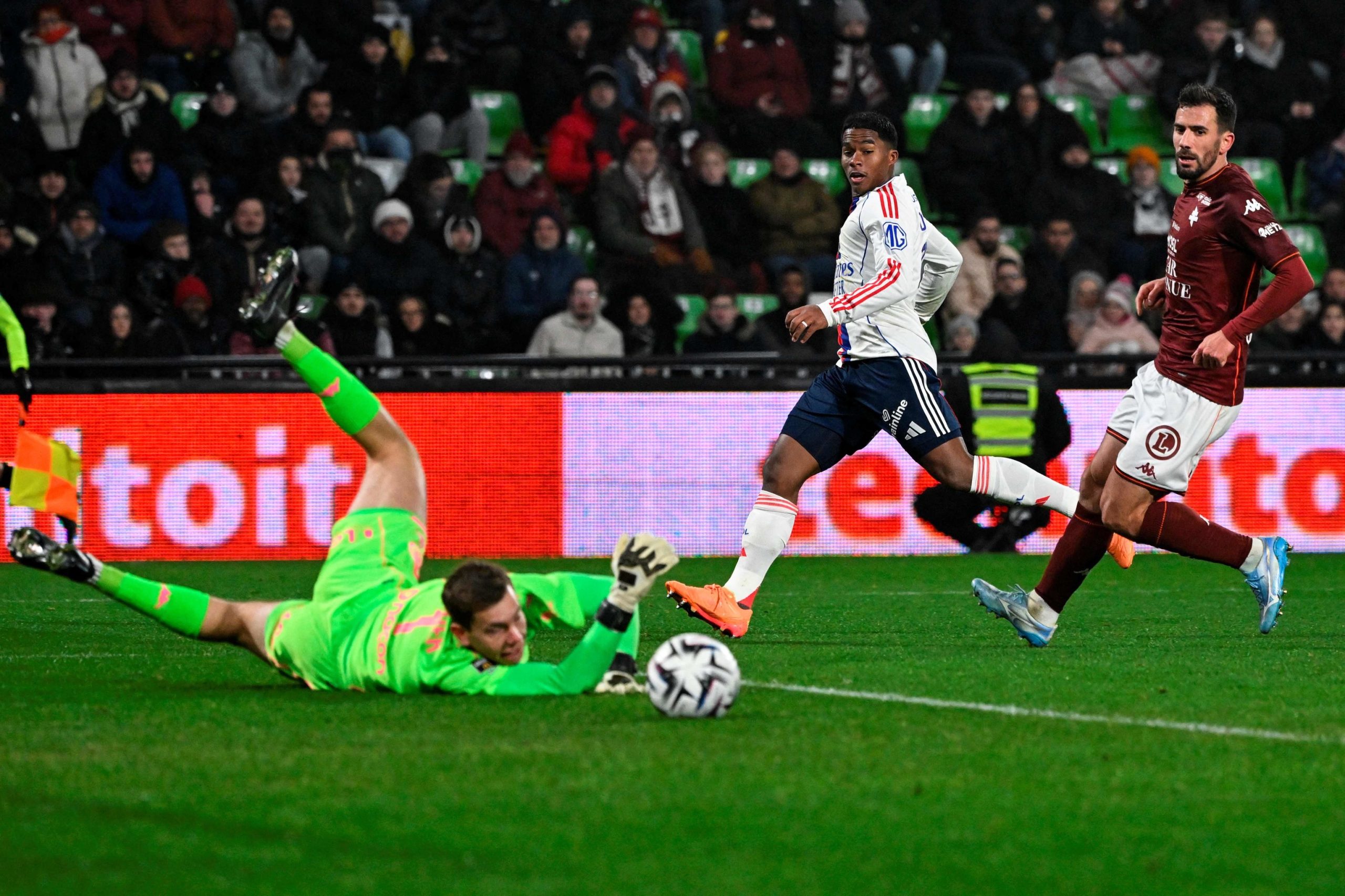 Endrick renace de sus cenizas en Lyon: una llamada de Ancelotti y una charla con Florentino