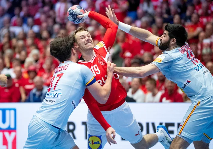 España cae ante Dinamarca y se despide de las medallas