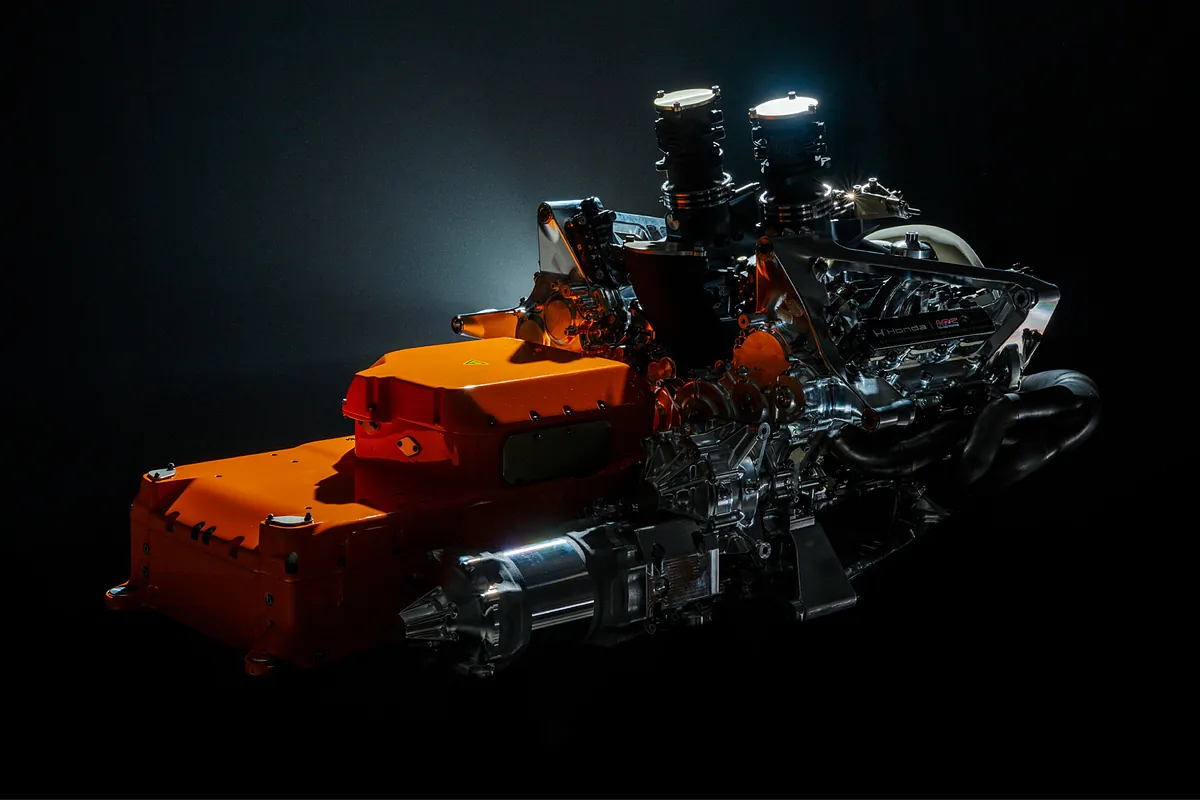 Honda presenta el nuevo motor de Fernando Alonso en Aston Martin: "Queremos ser el número uno"