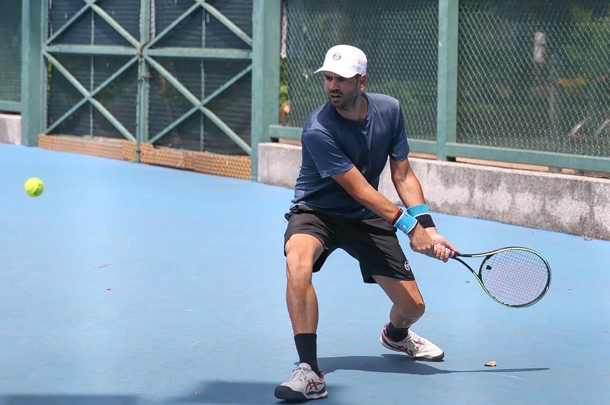 La colecta del ex tenista David Català para luchar contra su leucemia aguda: "Lo importante es que no vaya al cerebro"