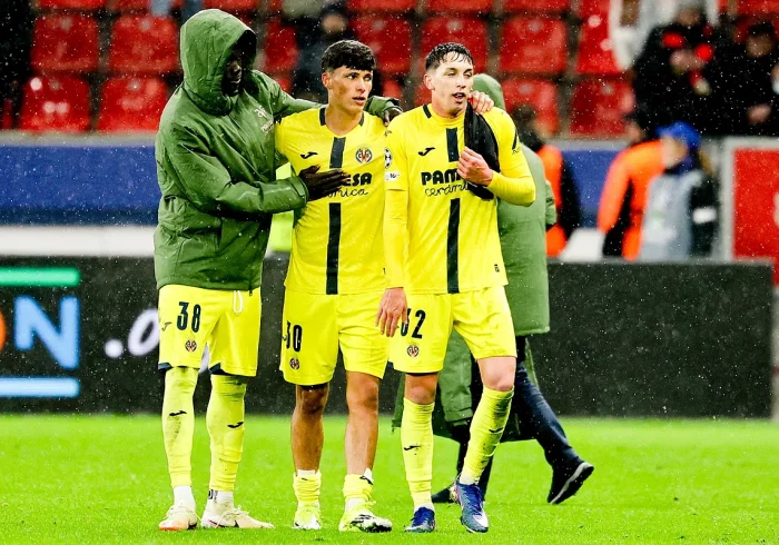 Triste adiós del Villarreal, vapuleado en Leverkusen