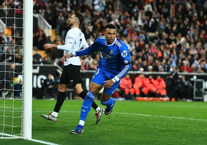 Arbeloa, del Mbappé-Cristiano a la situación de Carvajal: "No voy a correr ningún riesgo con él. Le queda menos"