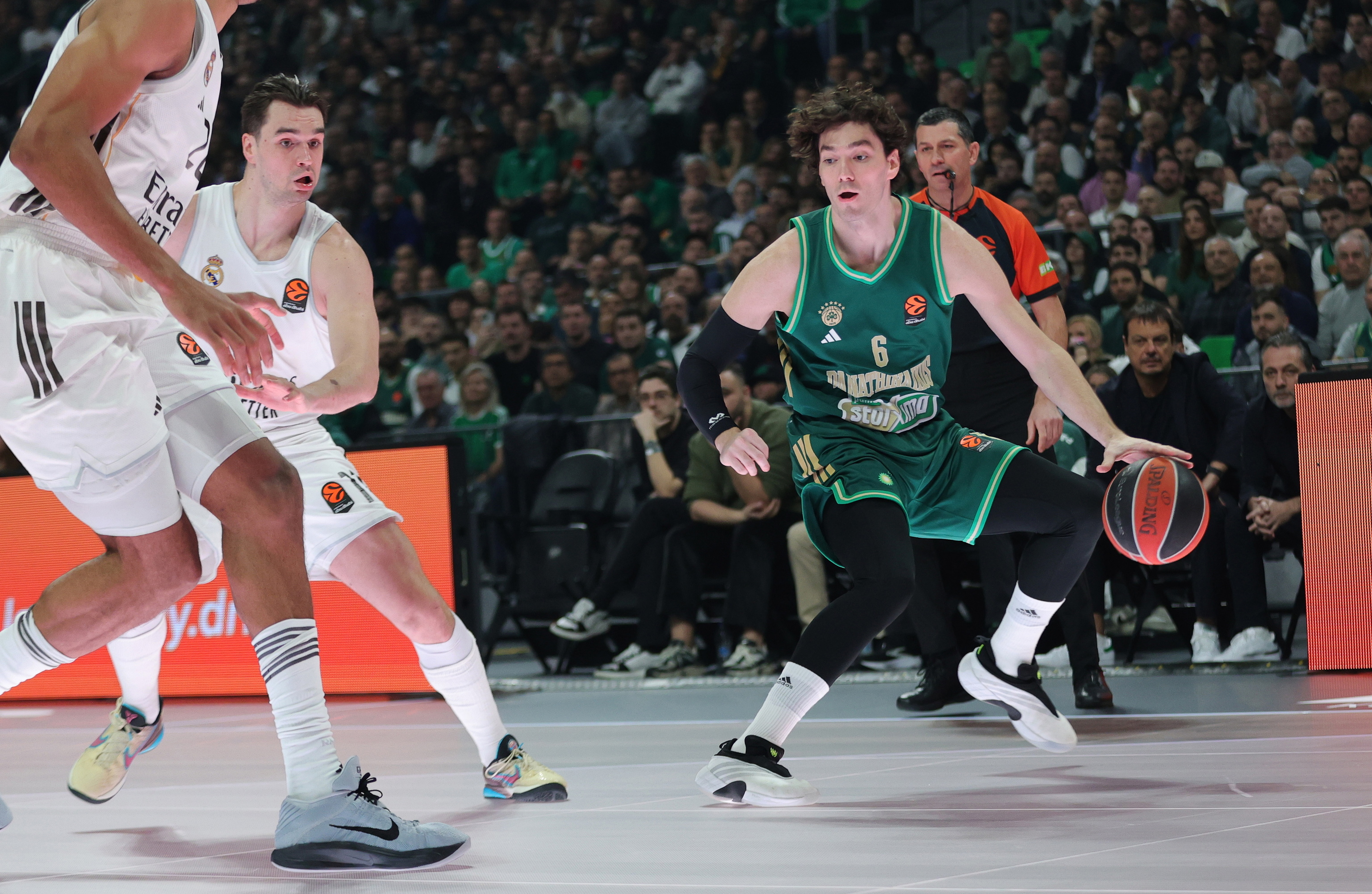 Osman, ante Hezonja y Tavares.