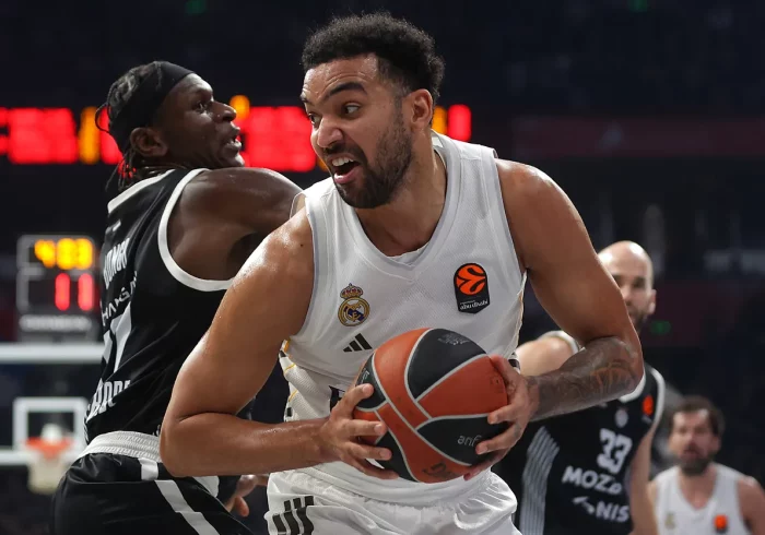 El Real Madrid sale airoso de otro buen lío en Belgrado