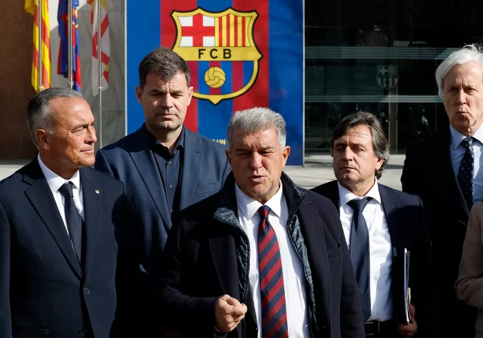 La dimisión de Joan Laporta y gran parte de sus directivos activa el proceso electoral en el Barça