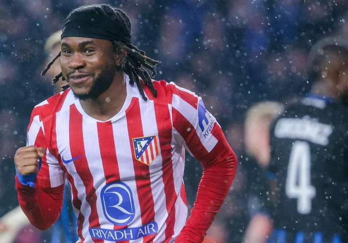 Las caídas y resurrección de Lookman: una infancia difícil, un fallo a lo panenka y la explosión ante Xabi Alonso