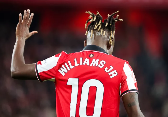 Lesiones, suplencias e incertidumbres: los desvelos de Luis de la Fuente de camino al Mundial