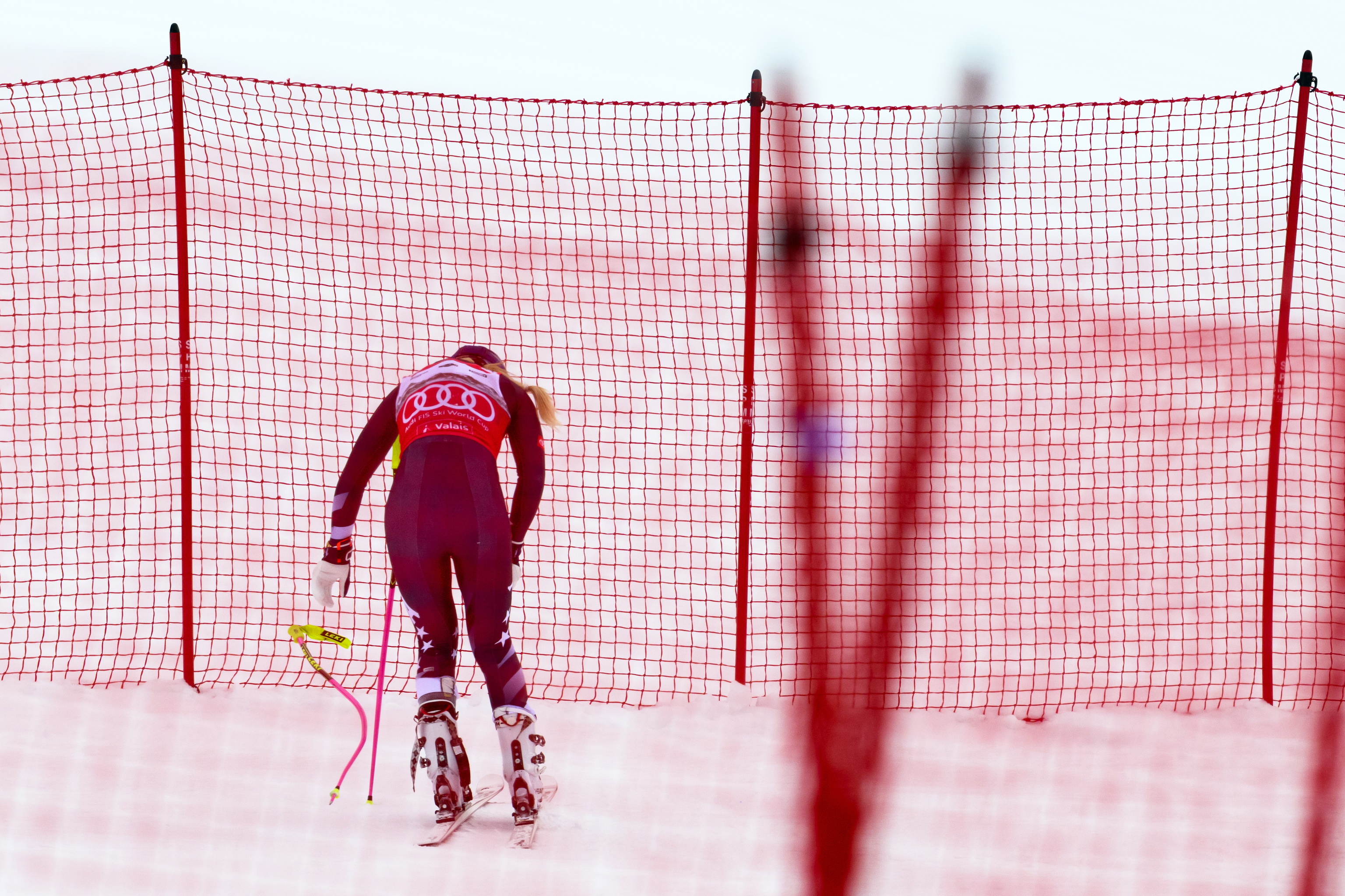 Lindsey Vonn, tras la caída sufrida en Crans Montana.