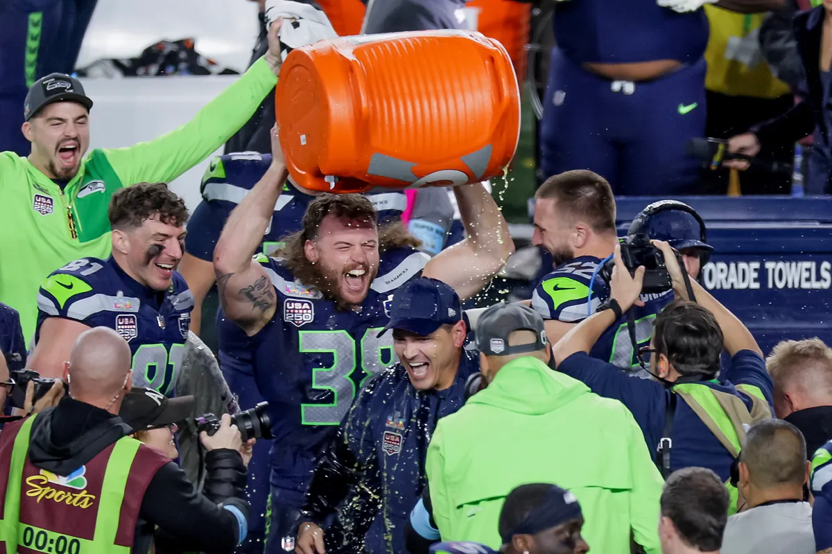 Los Seattle Seahawks destrozan a los New England Patriots y logran su segunda Super Bowl