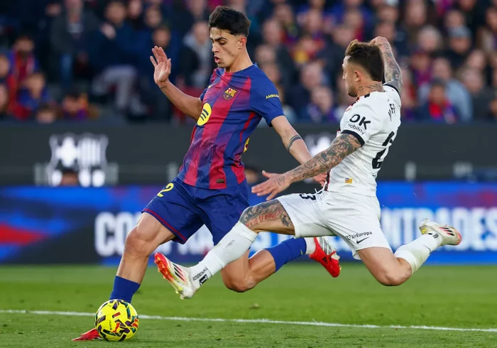 Marc Bernal, el primer 'niño' de Flick, despliega otra vez las alas