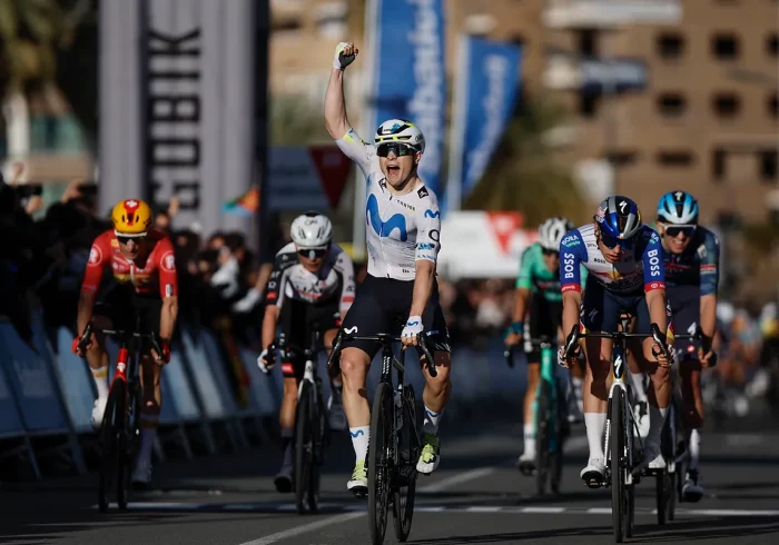 Ocho meses sin ganar... hasta que llegó Raúl García Pierna al Movistar con su victoria de "rabia" en Valencia