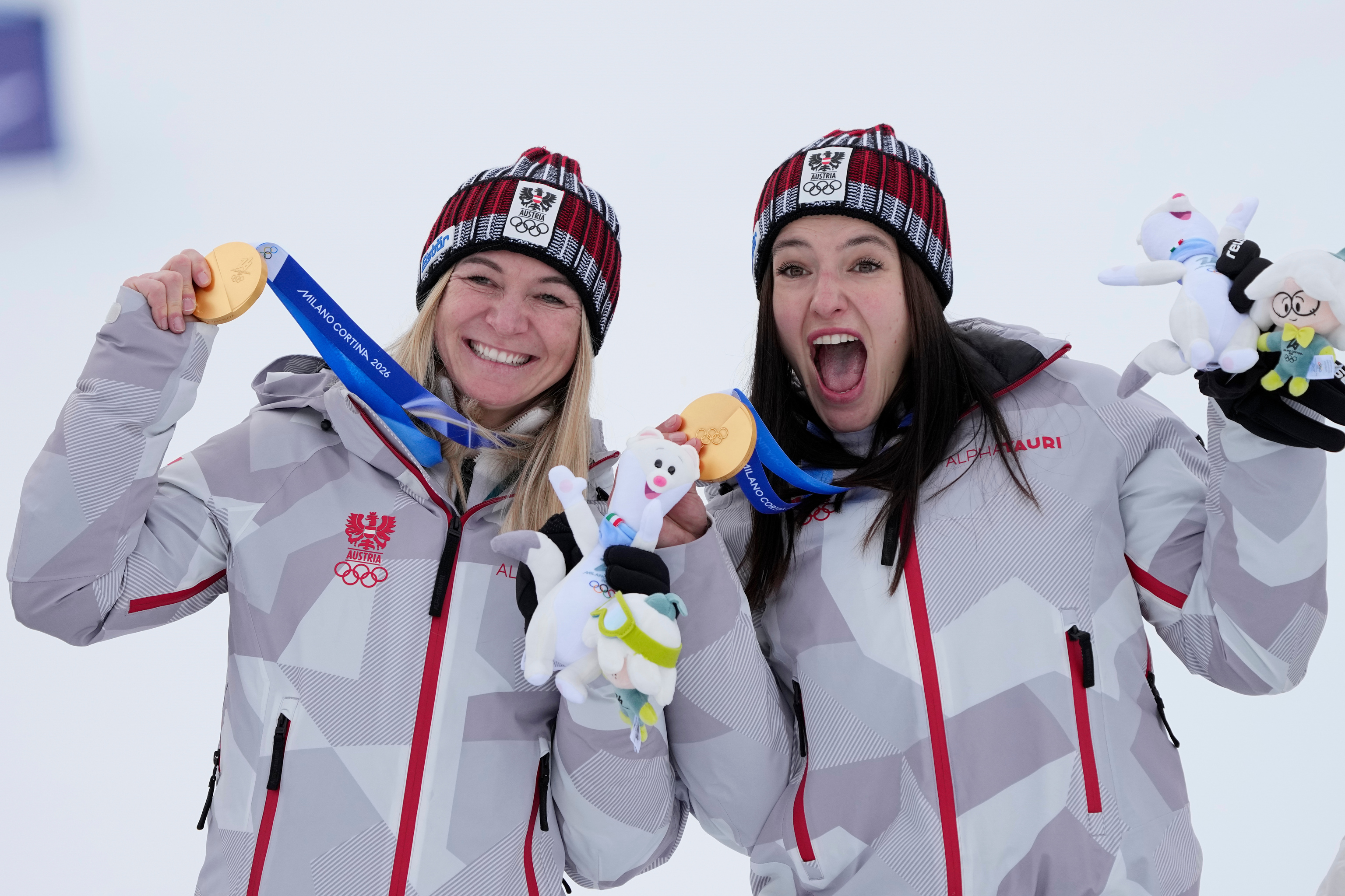 Ariane Raedler y Katharina Huber, con el oro.