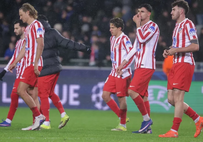 Un estadio de pesadilla, un Julián de vuelta y deberes para el Metropolitano: "Nuestra gente va a morir por nosotros"