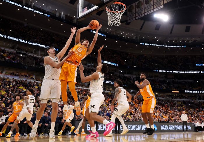 Aday Mara lleva a Michigan a la Final Four y hace historia para el baloncesto español