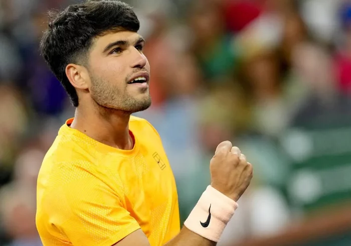 Alcaraz alcanza los cuartos de final de Indian Wells tras deshacerse de Casper Ruud