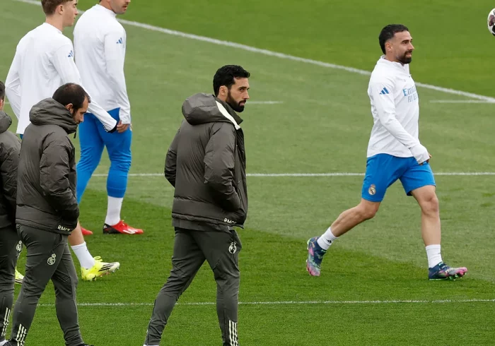 Arbeloa, "la semana positiva de Mbappé" en París y el duelo contra Guardiola: "Siempre tiene una sorpresa preparada"