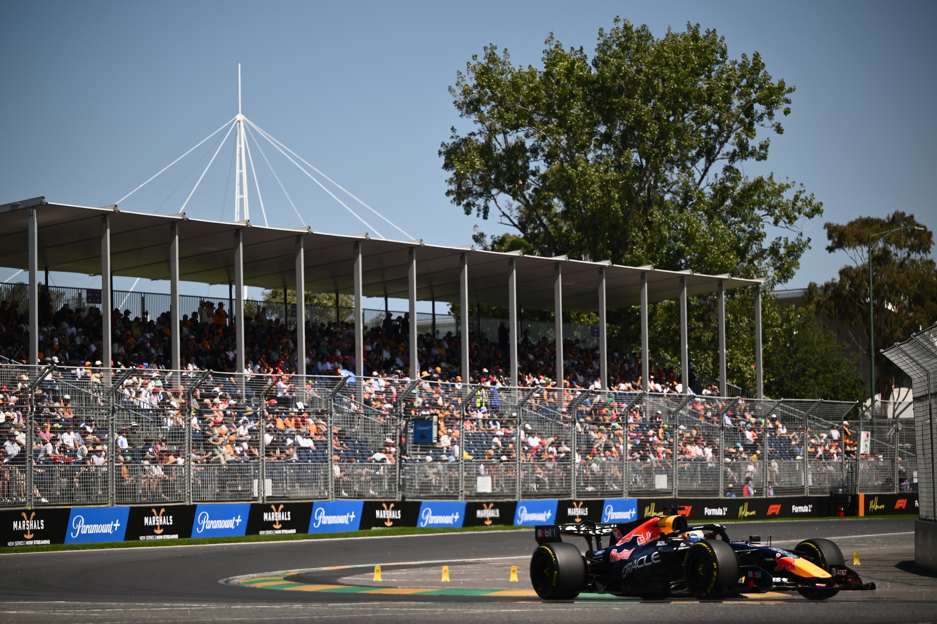Verstappen, con el RB22, el viernes en Albert Park.