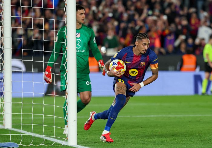 El Atlético sobrevive al Barça y a sí mismo y jugará la final de Copa