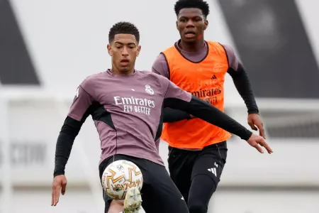 El regreso de Bellingham y el "bendito problema" para Arbeloa que ni Ancelotti ni Alonso pudieron solucionar