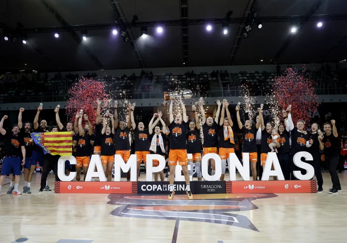 El Valencia Basket gana por segunda vez la Copa de la Reina