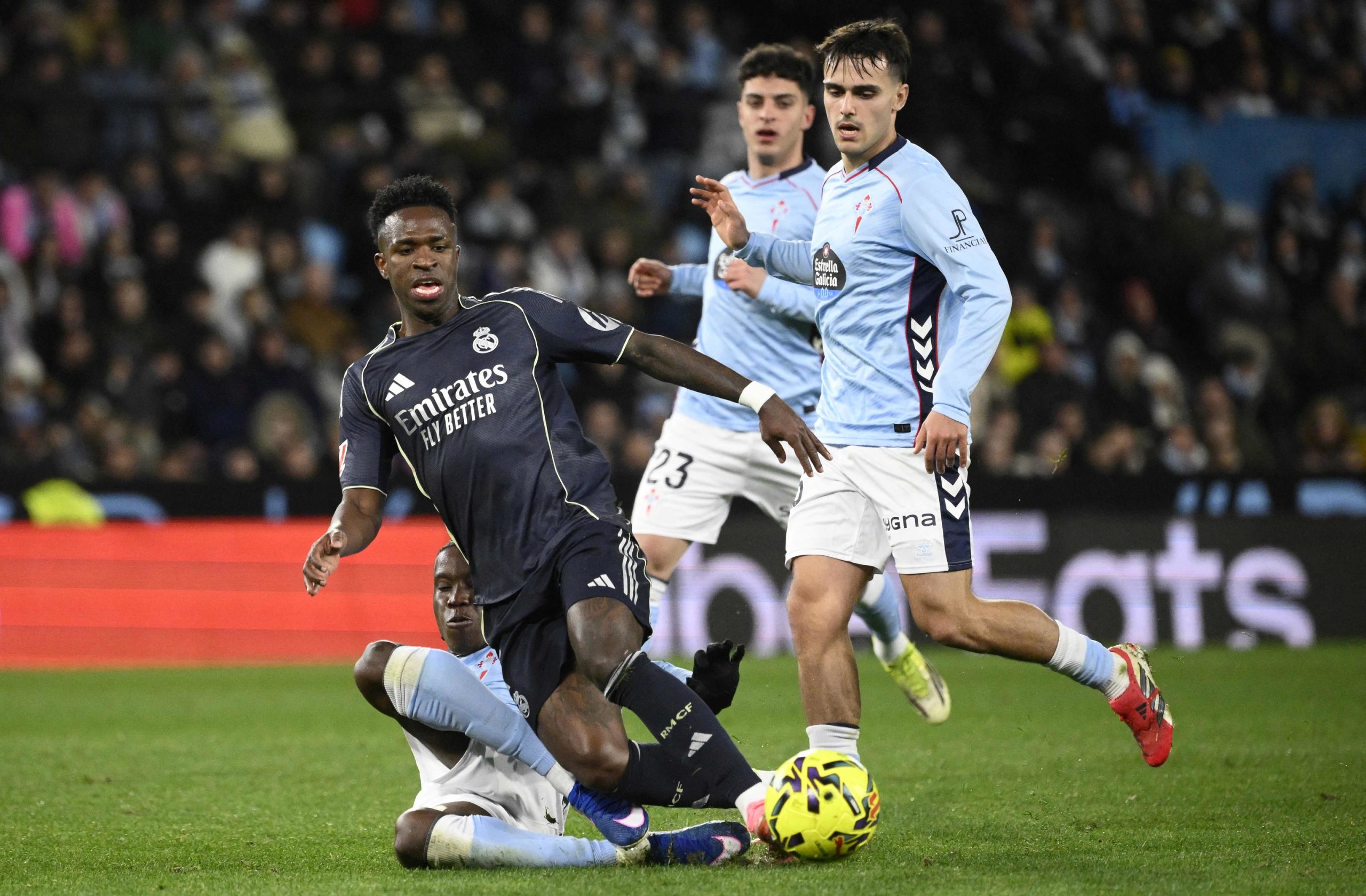 Fede Valverde logra la carambola del náufrago en Balaídos y sostiene al Madrid en la Liga