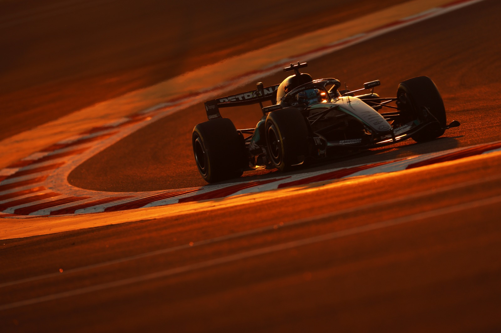 La gran revolución de la F1, en contra de la propia F1: no ganará el más rápido, sino el más eficiente