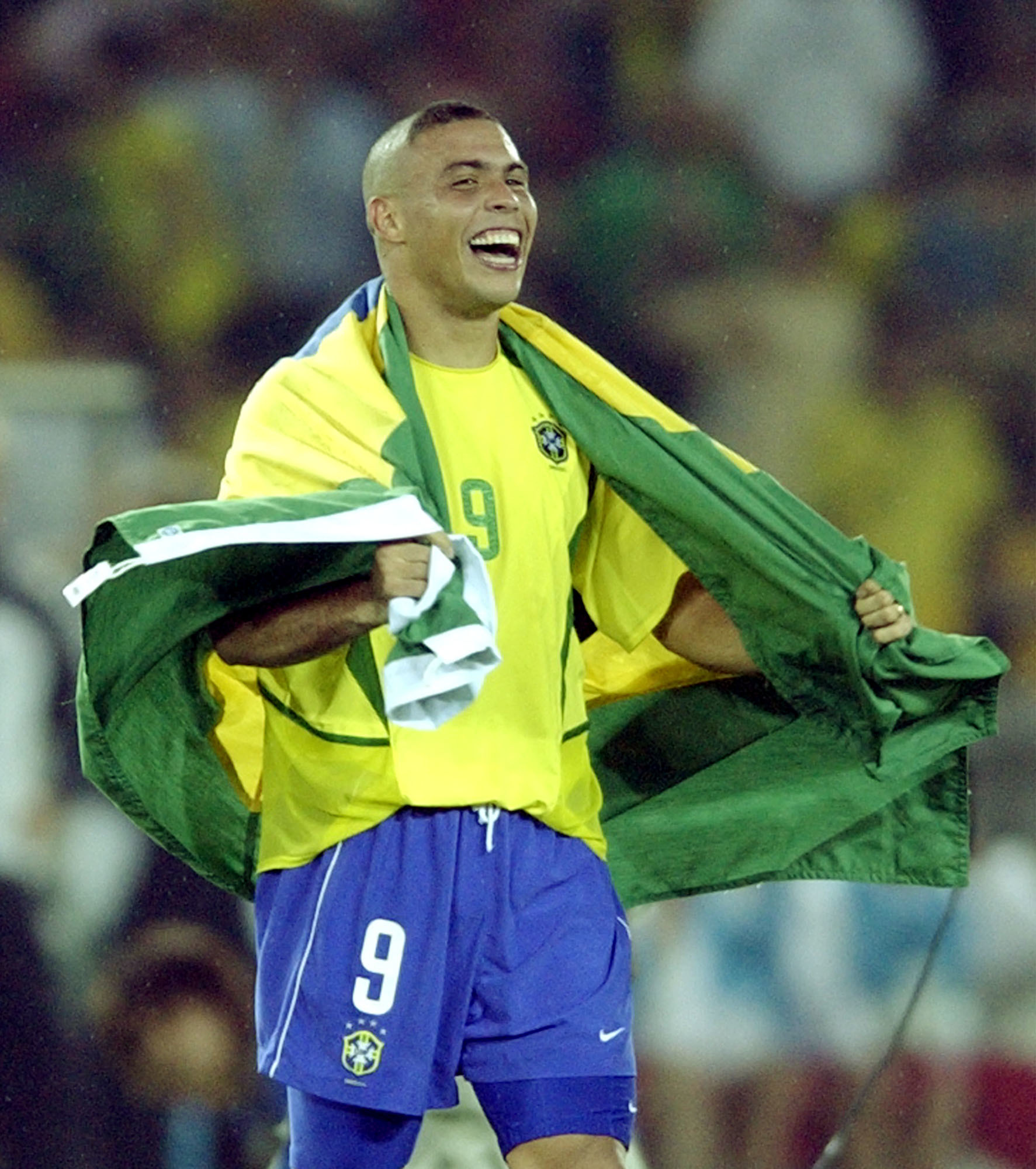 Ronaldo, con el peinado de aquel torneo.