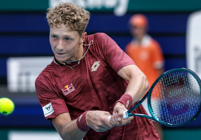 Martín Landaluce planta cara a Lehecka, pero cae por 7-6 (1) y 7-5 en cuartos de final de Miami