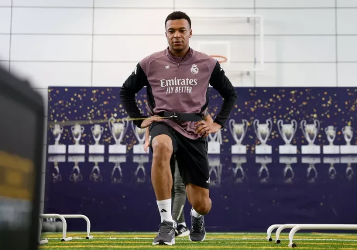 Sigue el drama médico del Madrid: Mbappé y Carreras, bajas confirmadas contra el Manchester City