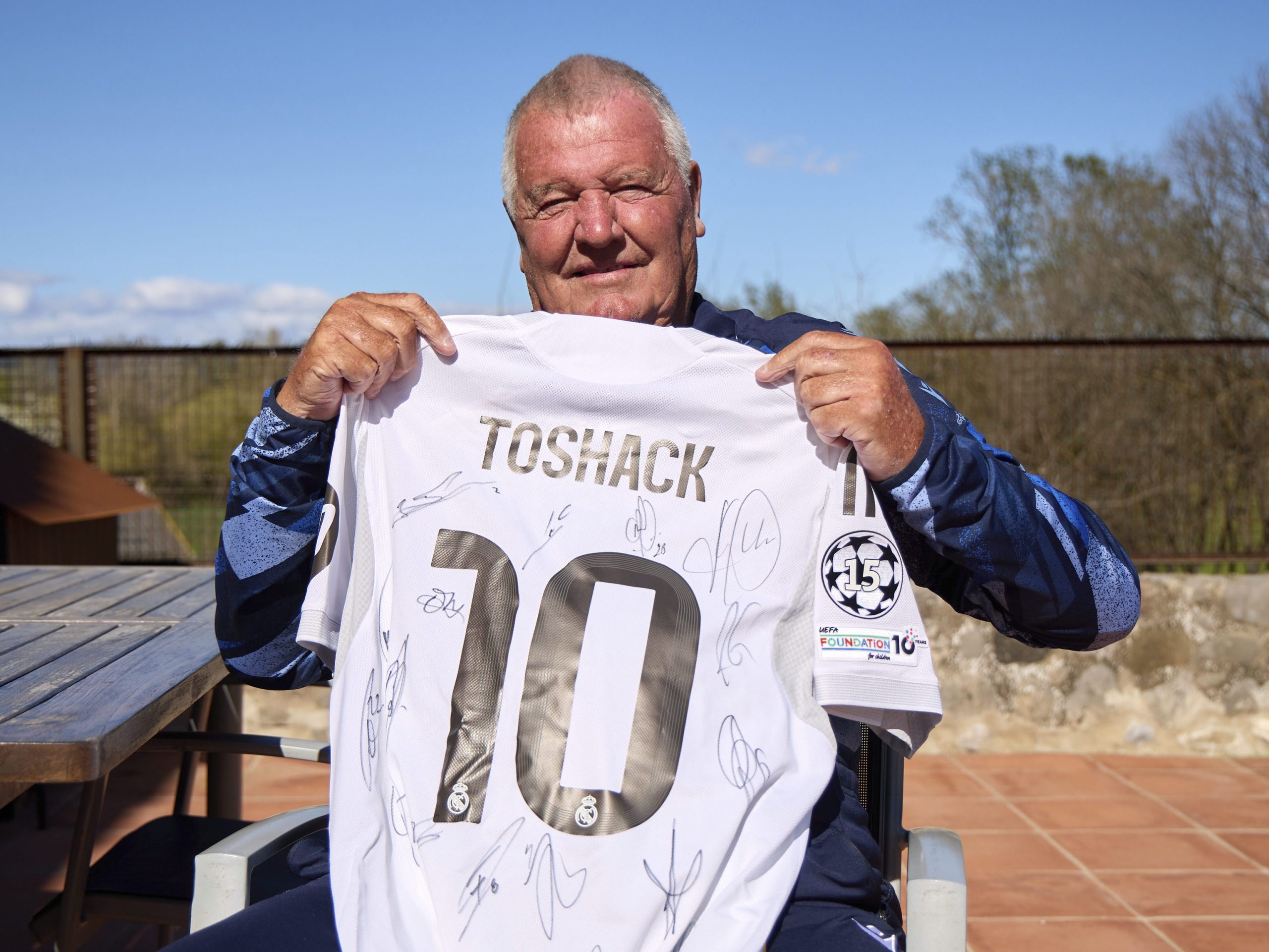 Un día con John Benjamin Toshack en su casa de Girona: "¿Demente? Todavía no"
