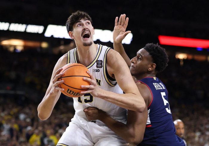Aday Mara hace historia con Michigan y se convierte en el primer español en ganar la NCAA