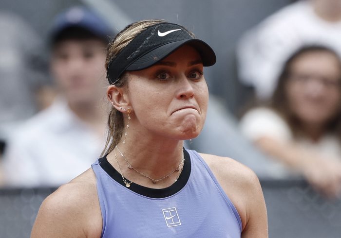 Badosa ahonda en su crisis en su estreno en el Mutua Madrid Open