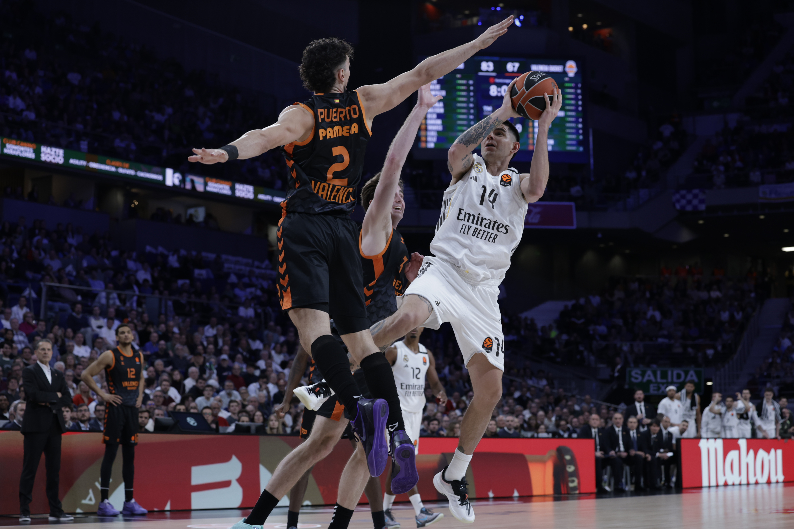 El Real Madrid, durante un partido de esta temporada de la Euroliga en el Movistar Arena.