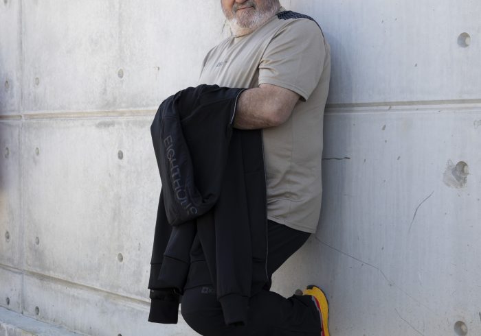 Juanito Oiarzabal: "No merece la pena perder el ápice de una uña por escalar una montaña"